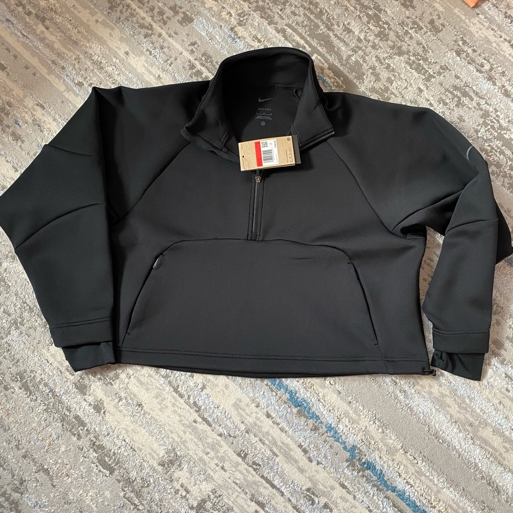 Nike Sustainable Materials
Nike Dri-FIT Prima
Women's 1/2-Zip Training Top - Picture 10 of 12